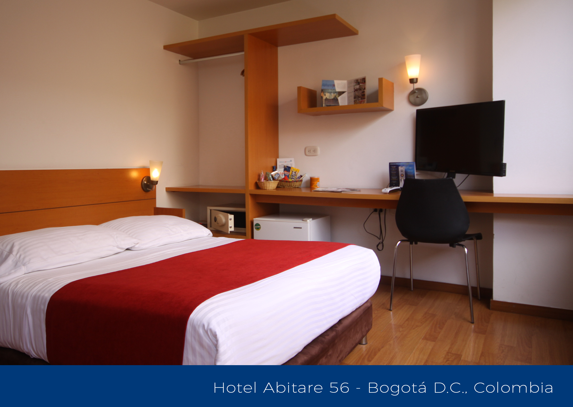 Habitación de hotel con cofre hotelero